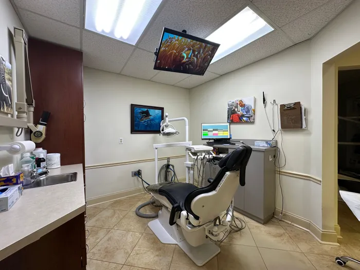 Patient treatment room